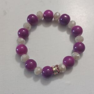 Purple and Cream Beaded Bracelet Size Is 6in.